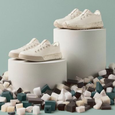 Allbirds lowers full year outlook Allbirds lowers full year outlook