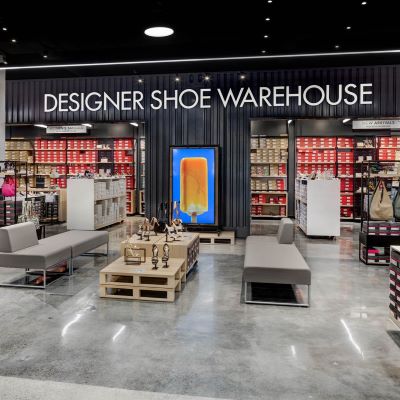 Designer Brands returns to comparable sales growth in the fourth quarter