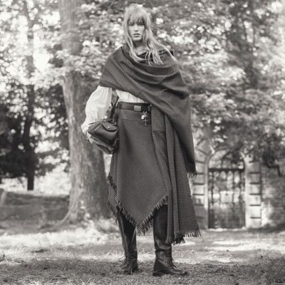 Inditex sales growth accelerates Inditex sales growth accelerates