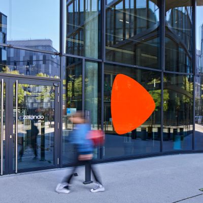 Zalando delivers 2025 growth across B2C and B2B Zalando delivers 2025 growth across B2C and B2B