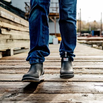 Rocky Brands reports stronger sales momentum in the fourth quarter Rocky Brands reports stronger sales momentum in the fourth quarter