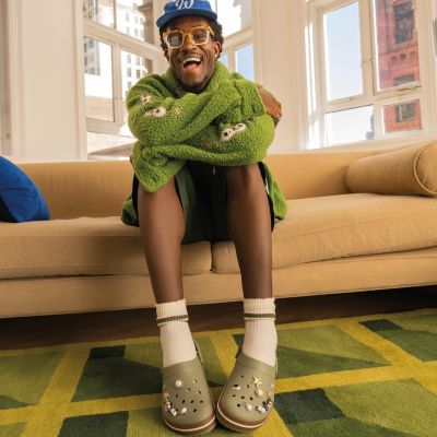 Crocs posts soft first quarter but raises full-year outlook Crocs posts soft first quarter but raises full-year outlook