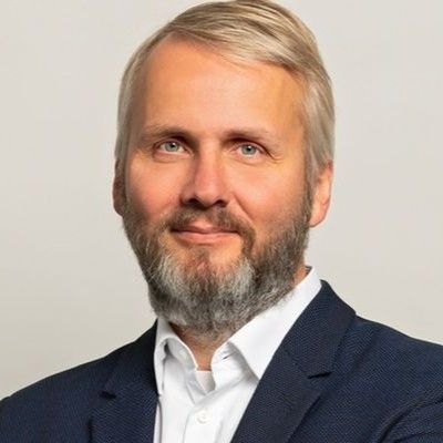 Christian Decker leaves DESMA Christian Decker leaves DESMA